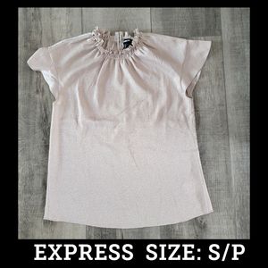 EXPRESS/ Size: S/P/ Ruffle Mock Neck Top